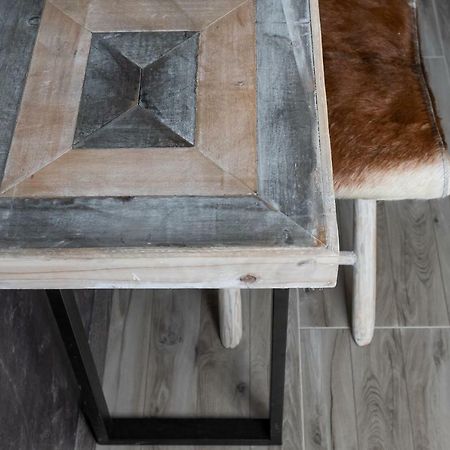 Superb Industrial Style Lodge Heart Of 雅典 外观 照片