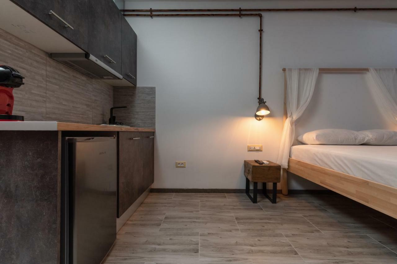 Superb Industrial Style Lodge Heart Of 雅典 外观 照片